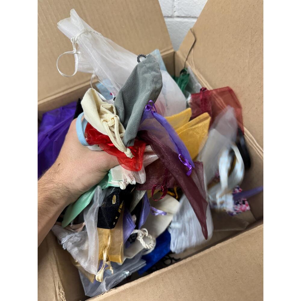 Lot of Dust bags for jewelry - Picture 3 of 3